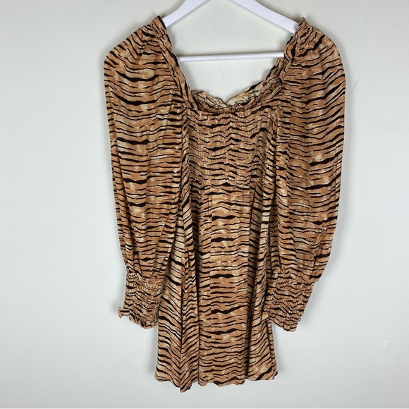 Faithfull The Brand Ira Animal Print Mini Dress - Picture 6 of 13